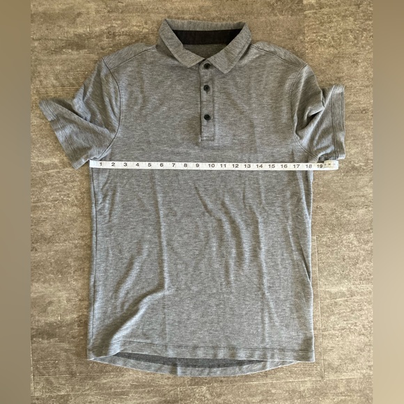 Lululemon Evolution Polo - See Measurements - Picture 4 of 8